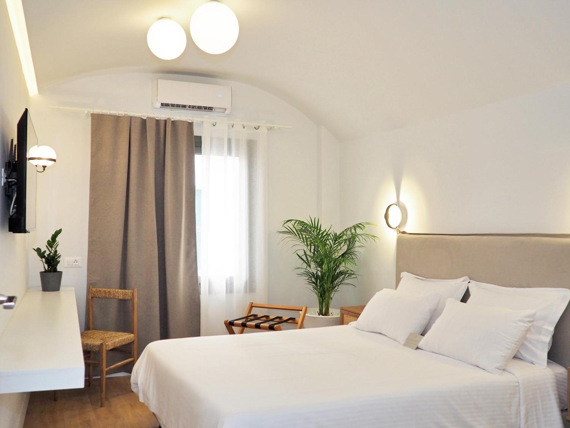 Times Elegant Rooms Ermoupoli Ngoại thất bức ảnh